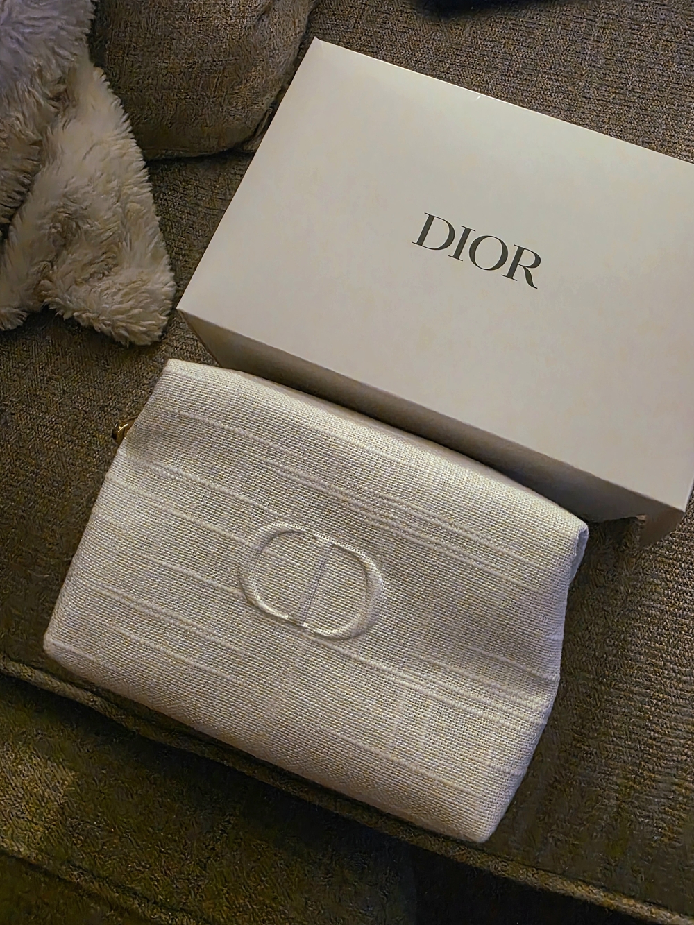Dior White Embroidered Linen Tweed-ish Christian Dior Bag GWP Brand New In Box